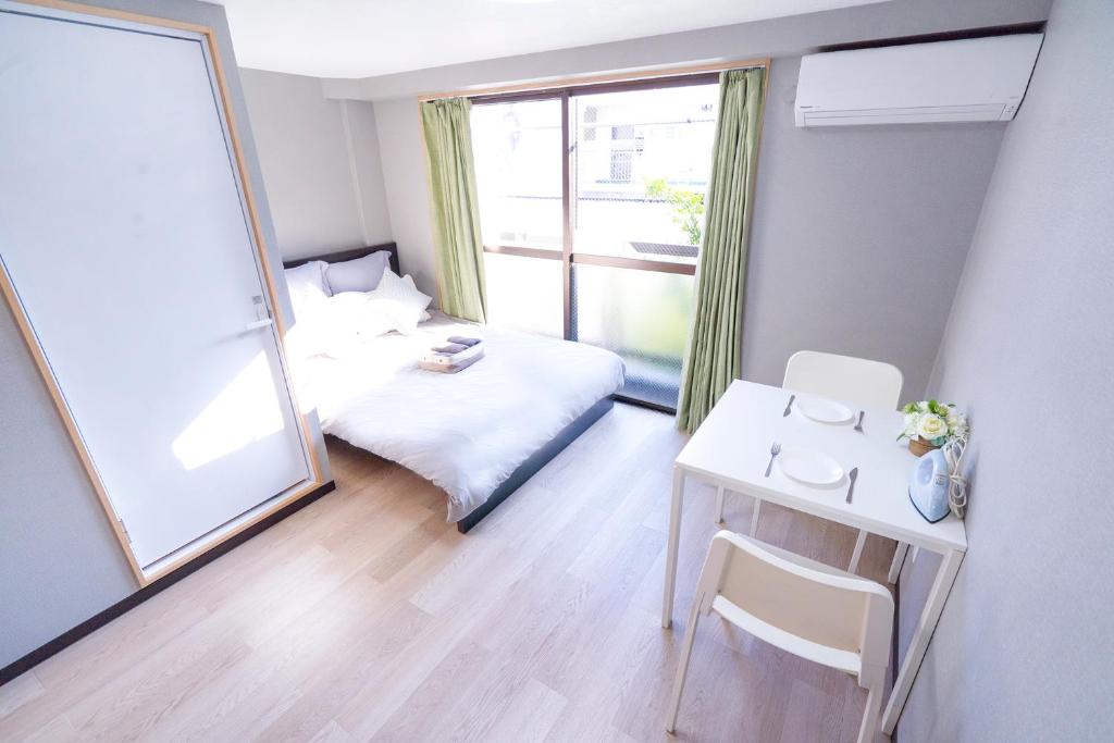 CG Charming Guesthouse in the Heart of Okubo 丶Steps to Metro and Convenient Travel! SoS4