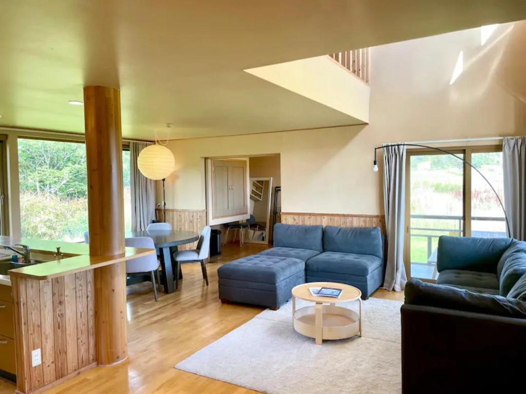 Cottage with views of the Niseko mountain range - Mountain View Niseko