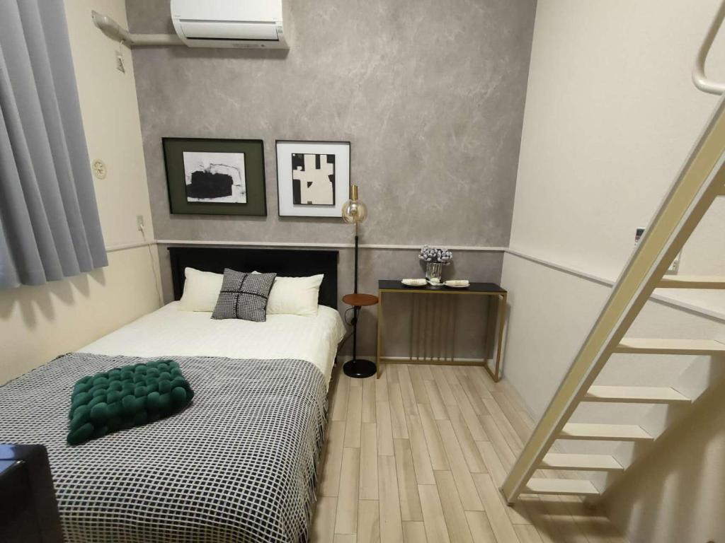 D12新宿最中心 两室 新大久保站5分-2 rooms Shinjuku center 5 mins to ST Max 4P 新宿 涉谷 表参道 池袋 上野 代代木 银座 原宿