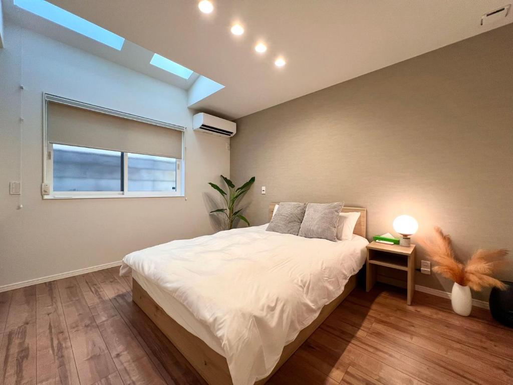 Fang-Chihaya house