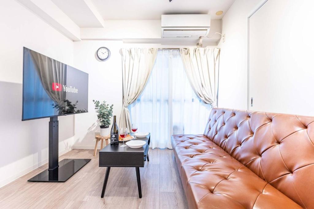City Hotel Namba Suites