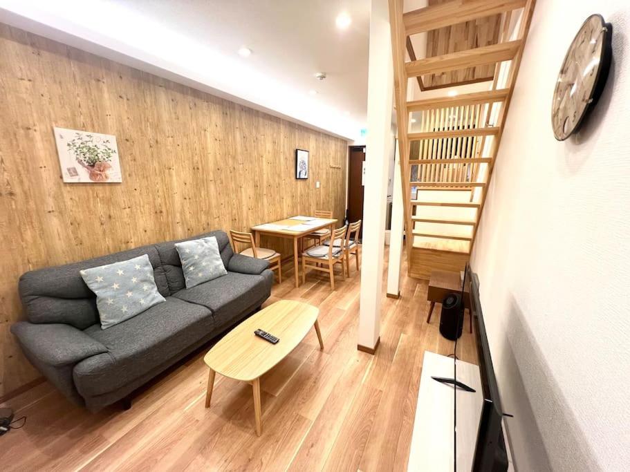 R Residence 天下茶屋 IV