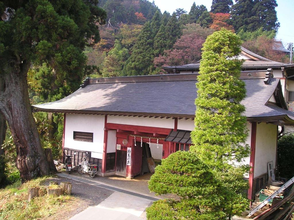 宿坊　駒鳥山荘