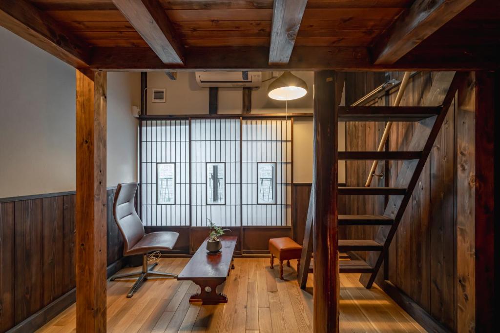 Hotel Suzumeya Tsukiji ホテルすずめや築地