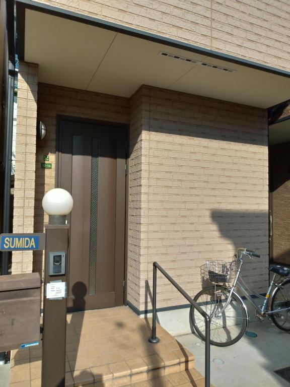 天下茶屋駅5分、専用庭付き平屋—KIK Iハウス