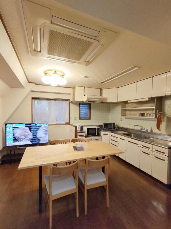 Ueno Belle Houese